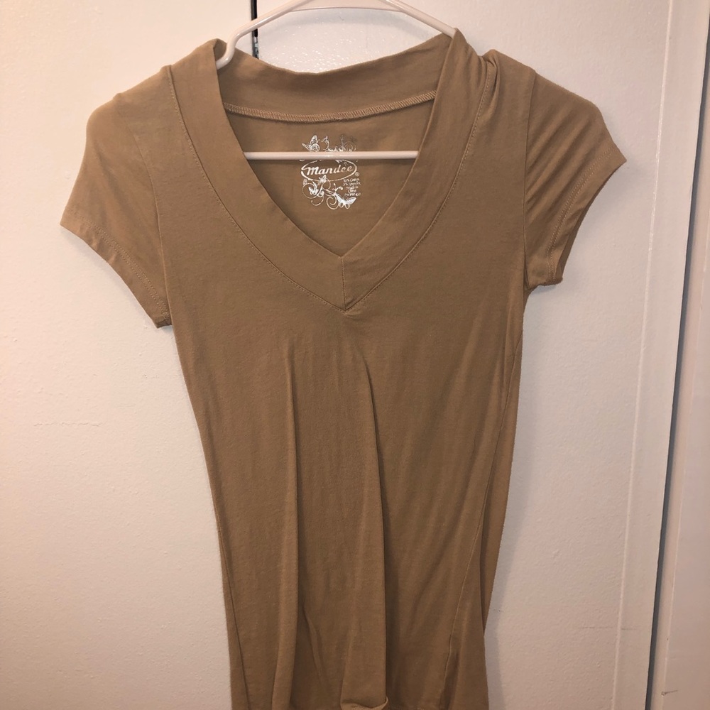 Mandee v-neck top